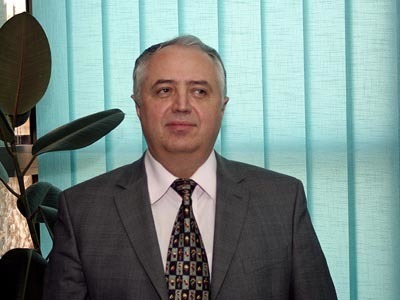 CODRUT VLASCEANU - DNA