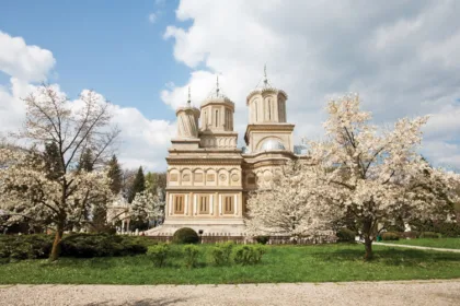 manastirea curtea de arges